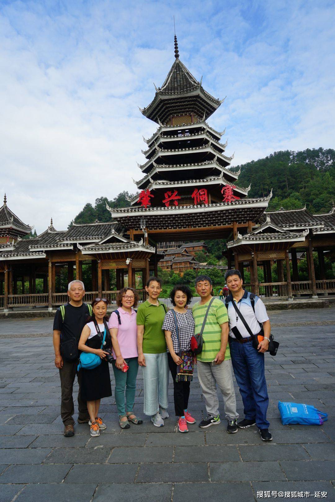 去一次贵州旅游5天大概多少人民币？指南！想去贵州不知道怎么玩求推荐