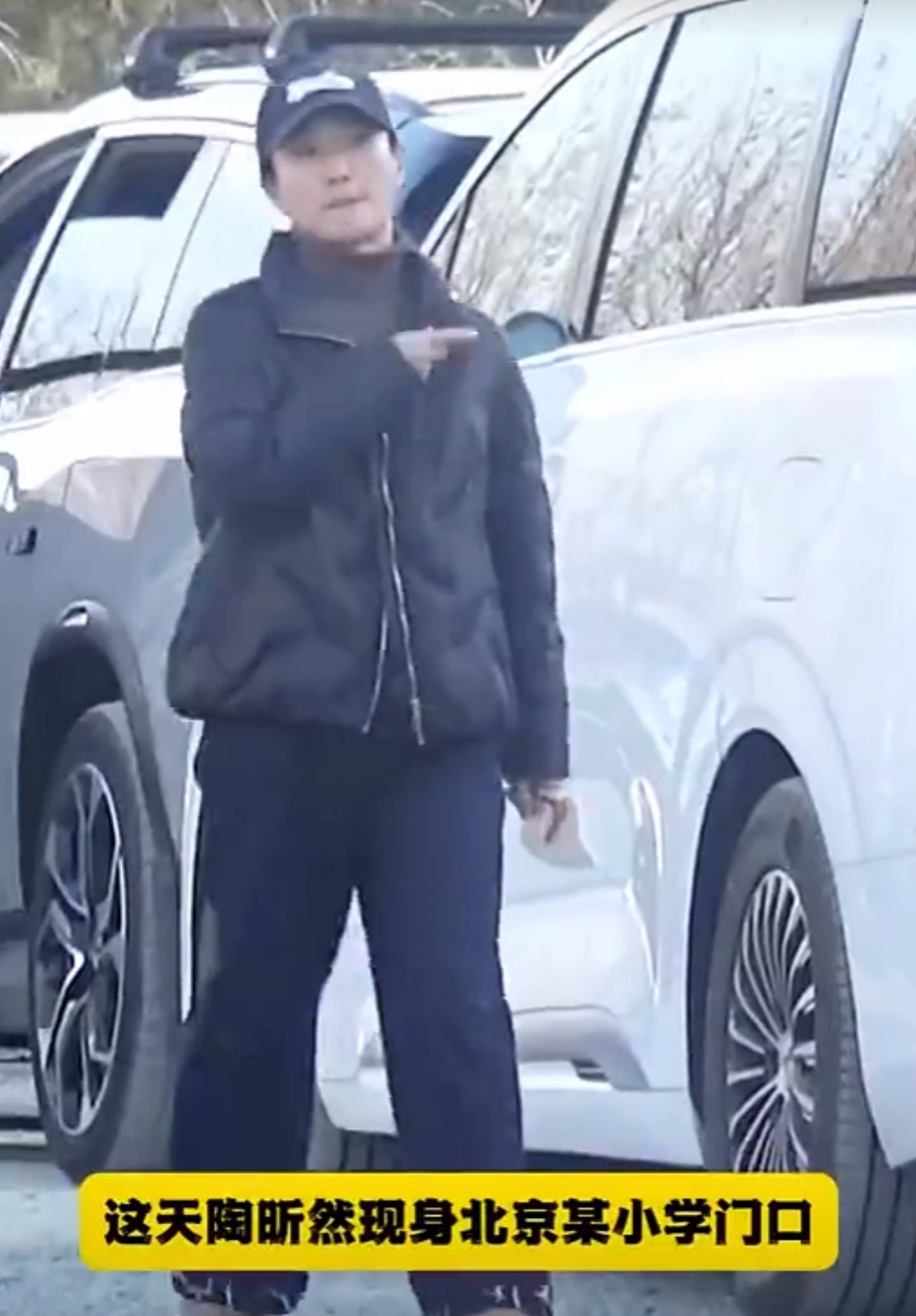 “安陵容”陶昕然官宣离婚！和老公何建泽一年没互动，很遗憾分开