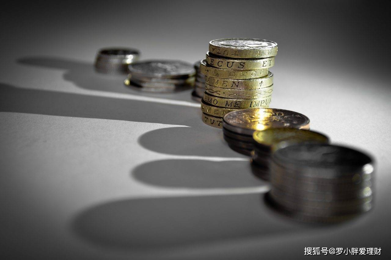 100万买理财(100万买理财一个月多少钱)