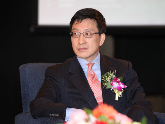 中信证券董事长(中信证券董事长张佑君)